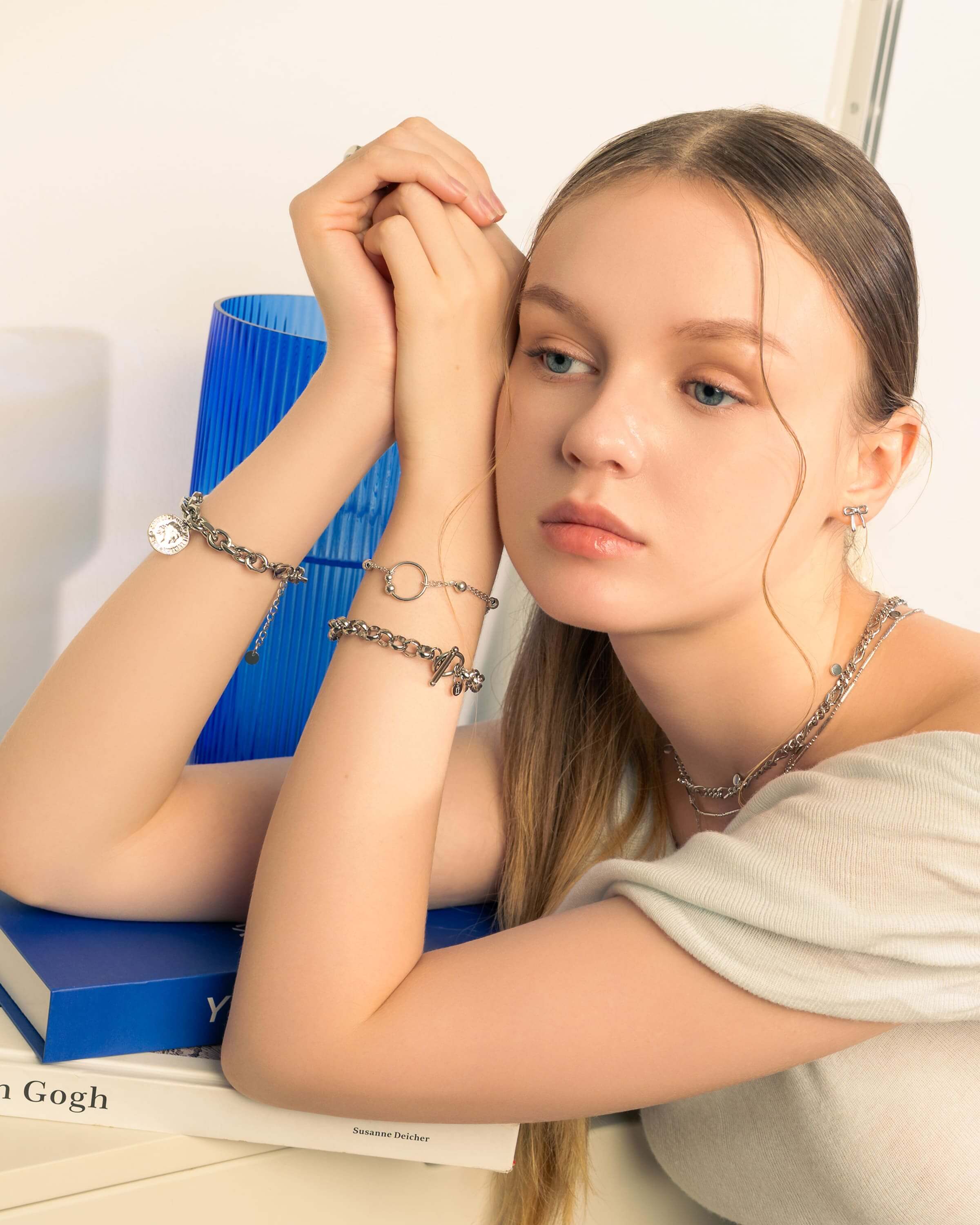 Belcher T-bar Silver Chain Bracelet by Lavana, on model chunky rounded classic belcher links with toggle clasp