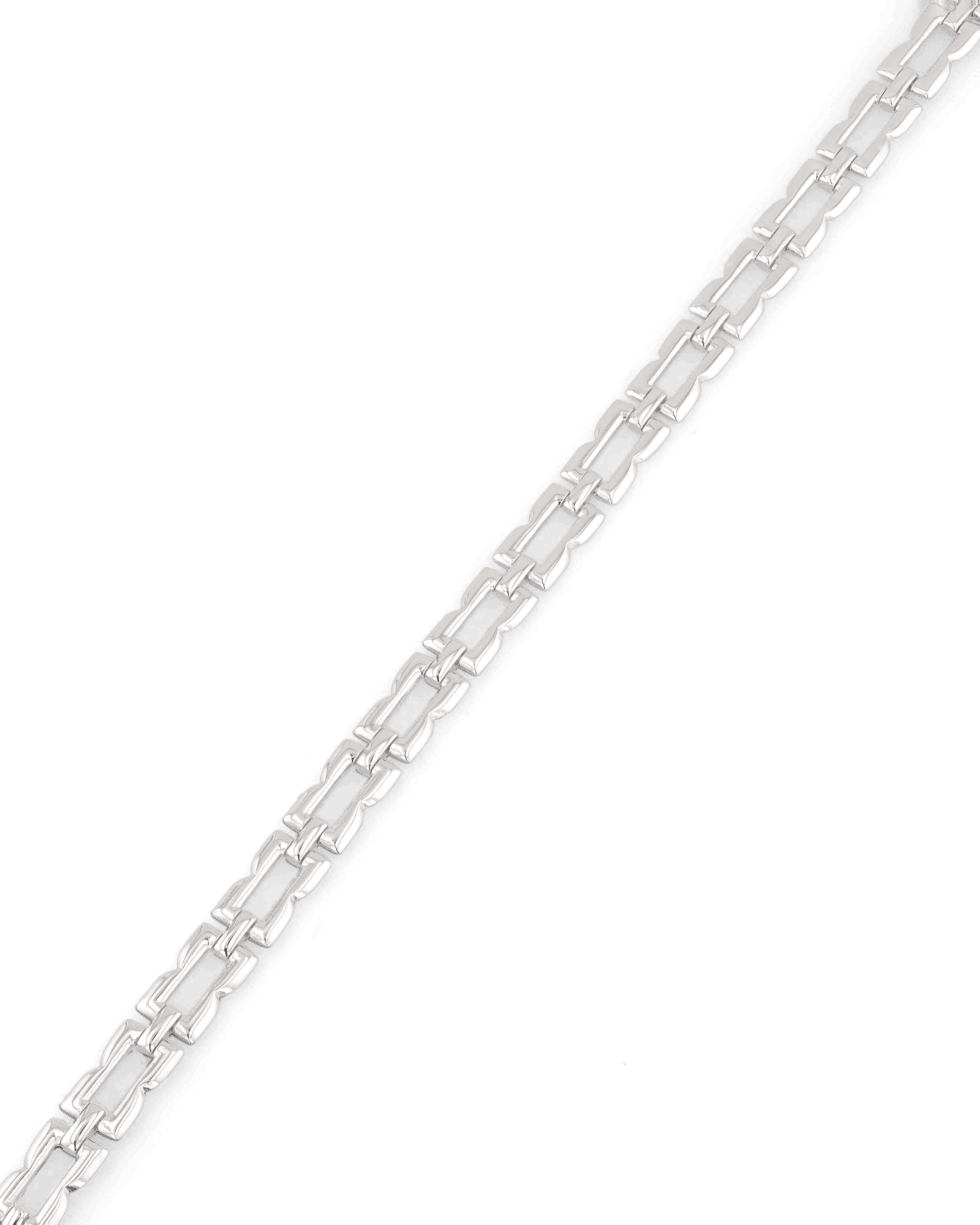 Lavana Signature silver logo motif link necklace with polished finish