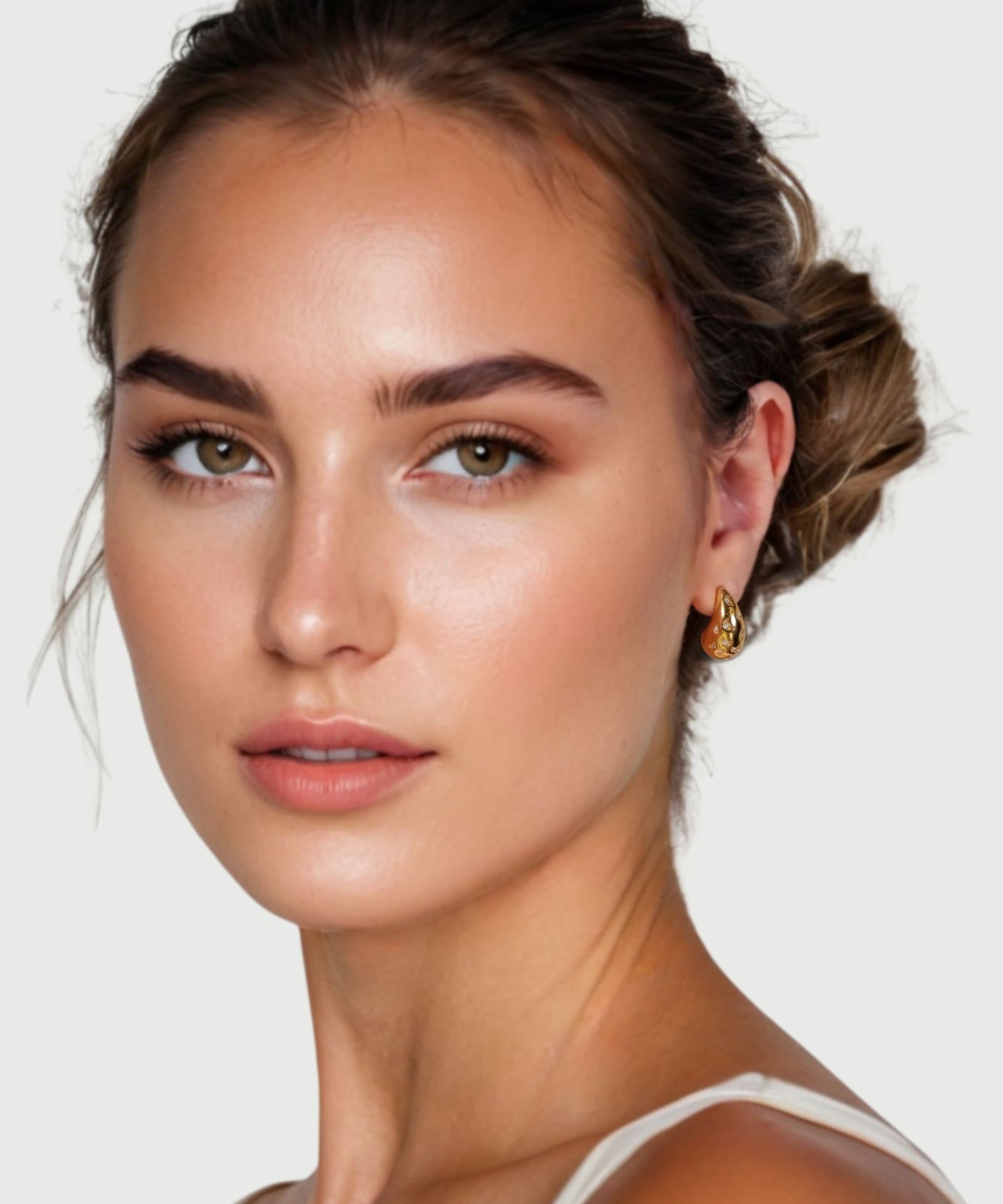 Stardust Raindrop Gold Earrings by Lavana on model with lab-grown diamonds