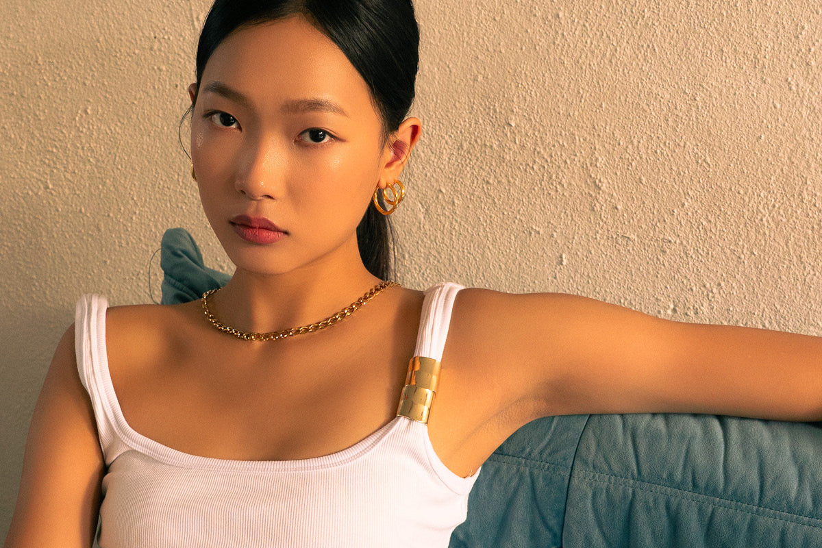 LAVANA Refer A Friend banner showing smiling women sharing elegant gold and silver jewellery gifts